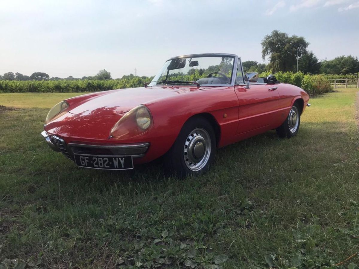 ALFA ROMEO Spider Duetto 1750 Veloce 