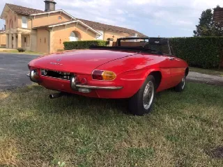 Foto 4 di 10: ALFA ROMEO Spider Duetto 1750 Veloce 
