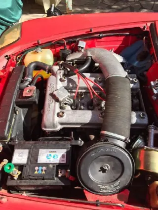 Foto 9 di 10: ALFA ROMEO Spider Duetto 1750 Veloce 