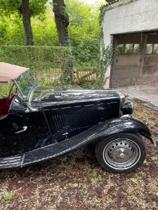 Foto 2 di 9: MG TD  