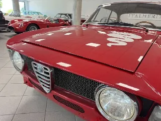Foto 14 di 24: ALFA ROMEO GTA 1300 Junior Autodelta 