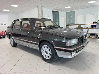 Foto 3 di 38: ALFA ROMEO Giulietta Nuova Turbodelta 