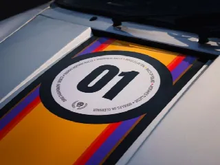 Foto 15 di 15: PORSCHE 911 3.2 Carrera coupe Rally - wintertrail geschikt!