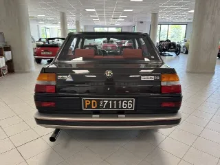 Foto 7 di 38: ALFA ROMEO Giulietta Nuova Turbodelta 