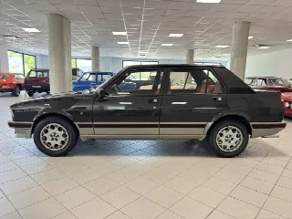 Foto 10 di 38: ALFA ROMEO Giulietta Nuova Turbodelta 