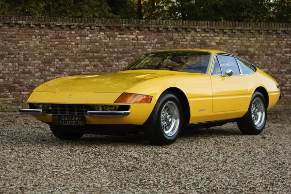 FERRARI 365(1969-1976) GTB/4 Daytona “5.724 miles” Ferrari Classiche certified – This Car Qualifies for 0% Import Tariffs in the USA
