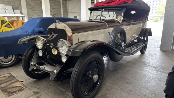 ISOTTA FRASCHINI Tipo8 Torpedo Sport Castagna 