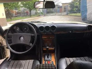 Foto 3 di 6: MERCEDES-BENZ SLC(1971-1981) 380