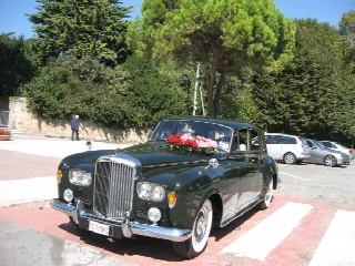 Foto 1 di 1: BENTLEY S3 salon 