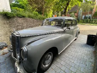 Foto 1 di 9: MERCEDES-BENZ 300 (1951-1957) E  