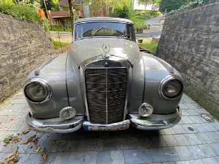 Foto 2 di 9: MERCEDES-BENZ 300 (1951-1957) E  