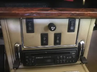 Foto 11 di 12: JAGUAR MKII 3.8    