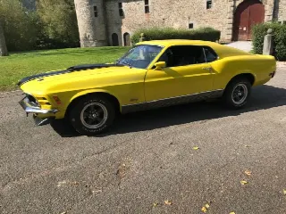 Foto 2 di 11: FORD Mustang Mach 1   