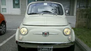 Foto 2 di 4: FIAT  500 ottobulloni
