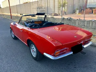 Foto 2 di 4: FIAT 124 Spider Sport Spider Preserie 
