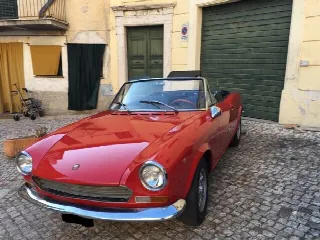 Foto 3 di 4: FIAT 124 Spider Sport Spider Preserie 