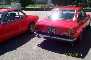 Foto 7 di 10: FIAT 124 SPORT COUPE'