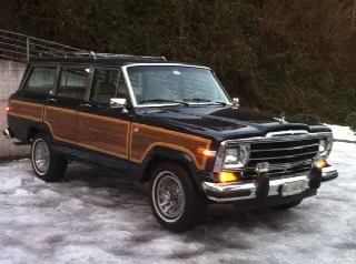 Foto 2 di 2: JEEP GrandWagoneer Grand Wagoneer Limited