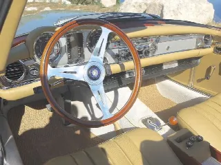 Foto 6 di 25: MERCEDES-BENZ SLPagoda(1963-1971) 280 SL