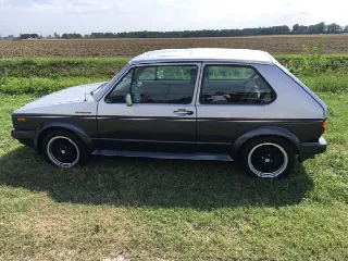 Foto 5 di 9: Volkswagen Golf GTI ZENDER 