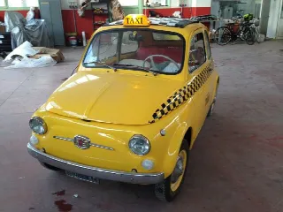 Foto 2 di 7: FIAT 500 500f   