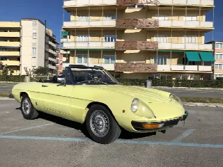 Foto 1 di 4: ALFA ROMEO Spider 2000 Veloce 