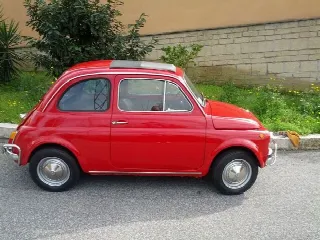 Foto 2 di 4: FIAT 500 L