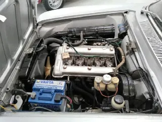 Foto 5 di 6: ALFA ROMEO 1300 GT JUNIOR 
