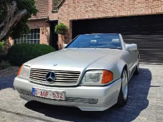 Foto 3 di 7: MERCEDES-BENZ 500SL 