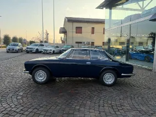 Foto 3 di 14: ALFA ROMEO 1750 GT Veloce - Restauro completo 