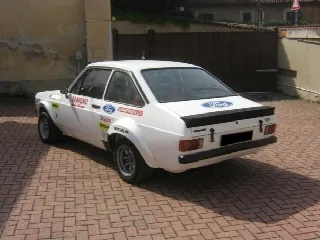 Foto 4 di 6: FORD Escort RS 2000 MK II Gr.2 