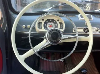 Foto 3 di 4: FIAT 600 Fanalone