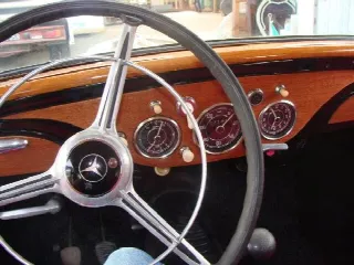 Foto 2 di 4: MERCEDES-BENZ 170 (1931-1955) ds170
