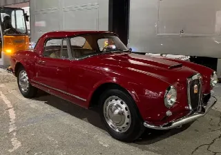 Foto 1 di 5: LANCIA Aurelia B24 S CONVERTIBILE