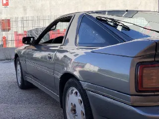 Foto 4 di 8:  235 Cv Coupè   
