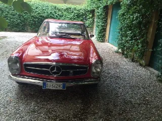 Foto 11 di 16: MERCEDES-BENZ SLPagoda(1963-1971) 250 modello california 
