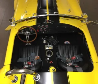 Foto 4 di 8: AC Cobra  