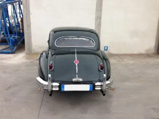Foto 4 di 10: JAGUAR XK140 FHC Type C 