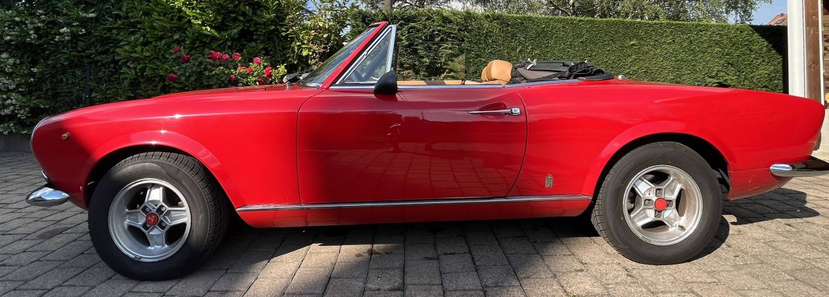 FIAT 124 spider 