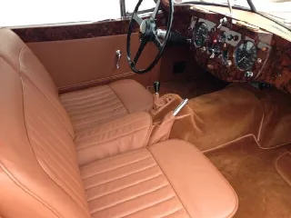 Foto 5 di 10: JAGUAR XK140 FHC Type C 