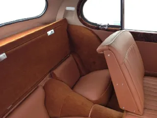 Foto 7 di 10: JAGUAR XK140 FHC Type C 