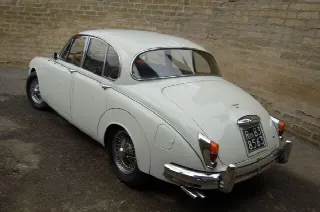Foto 2 di 6: JAGUAR MKII