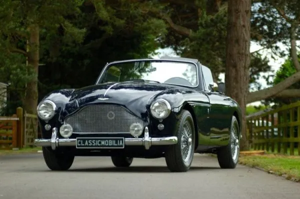 ASTON MARTIN DB2/4 (1953-1959) DB MKIII