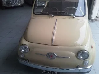Foto 4 di 5: FIAT 500 REPLICA MODELLO SPIAGGETTA