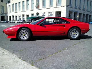 Foto 3 di 9: FERRARI 208 GTB (1980-1986) TURBO 