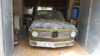 Foto 1 di 3: BMW 2002 100ps  Vendo Scambio con e21 e30 cabrio 