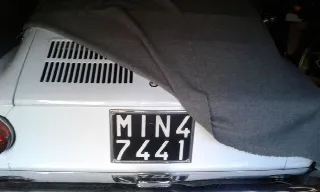 Foto 2 di 26: FIAT 850 SPORT 