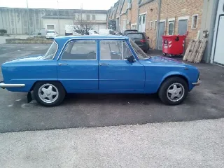 Foto 2 di 6: ALFA ROMEO Giulia super 1300 