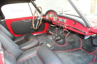 Foto 6 di 10: ALFA ROMEO Giulietta Spider 