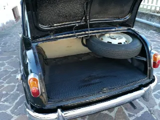 Foto 8 di 12: FIAT 1100 103 del 1956   